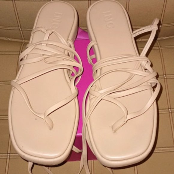 Shoes - Women's sandals